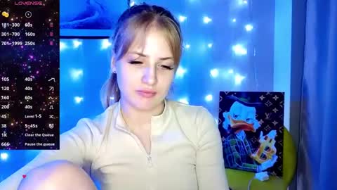 Alicia online show from January 2025 06:46:01 PM