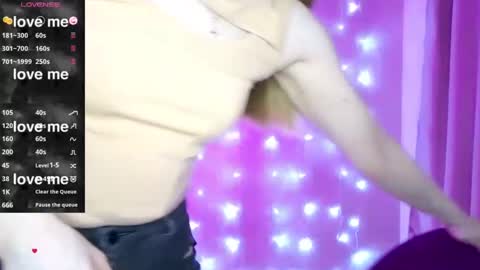 Alicia online show from February 2025 06:29:02 PM