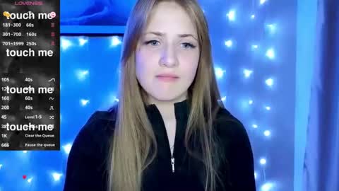 Alicia online show from February 2025 07:14:02 PM