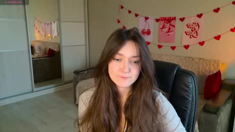 Snapshot of purple_averge chatting on October 2025 05:26:02 AM Bella online show from October 2025 05:26:02 AM