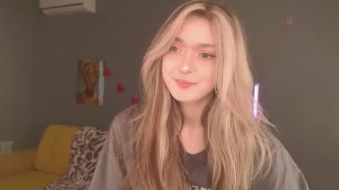 Snapshot of purple_averge chatting on March 2026 05:47:02 AM Bella online show from March 2026 05:47:02 AM