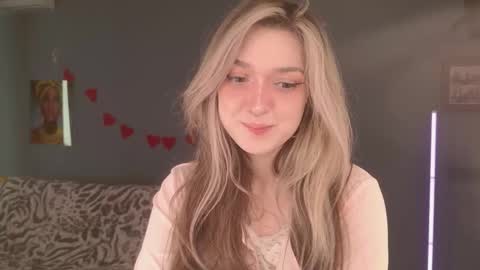 Snapshot of purple_averge chatting on March 2026 05:34:01 AM Bella online show from March 2026 05:34:01 AM