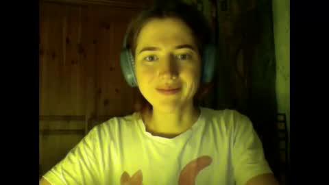 Snapshot of purple_cat55 chatting on December 2024 05:18:02 PM purple_cat55 online show from December 2024 05:18:02 PM