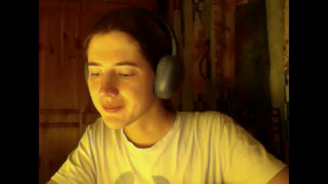 Snapshot of purple_cat55 chatting on January 2025 08:37:02 PM purple_cat55 online show from January 2025 08:37:02 PM