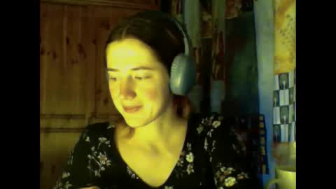 Snapshot of purple_cat55 chatting on January 2025 12:12:02 PM purple_cat55 online show from January 2025 12:12:02 PM