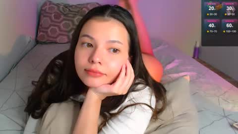 Carolyn online show from October 2025 01:21:02 PM