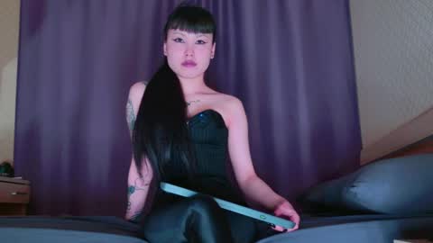 Snapshot of purpled1va chatting on June 2026 09:28:02 PM PurpleDiva online show from June 2026 09:28:02 PM