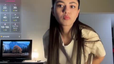 Snapshot of purrpaw chatting on March 2026 10:00:02 PM Zendaya online show from March 2026 10:00:02 PM