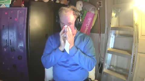 Snapshot of pussy_licker0127 chatting on March 2025 04:25:02 AM Mark online show from March 2025 04:25:02 AM