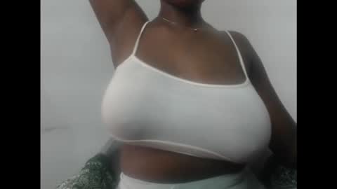 pussydollurz online show from October 2025 09:43:02 AM