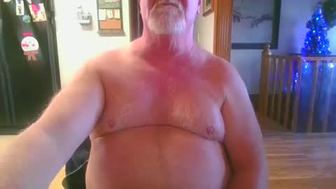 Snapshot of pussylover1365 chatting on January 2025 09:41:01 PM pussylover1365 online show from January 2025 09:41:01 PM