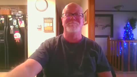 Snapshot of pussylover1365 chatting on January 2025 09:43:01 PM pussylover1365 online show from January 2025 09:43:01 PM