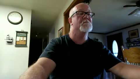 Snapshot of pussylover1365 chatting on January 2025 09:40:01 PM pussylover1365 online show from January 2025 09:40:01 PM