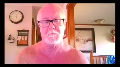 Snapshot of pussylover1365 chatting on September 2025 09:05:01 PM pussylover1365 online show from September 2025 09:05:01 PM