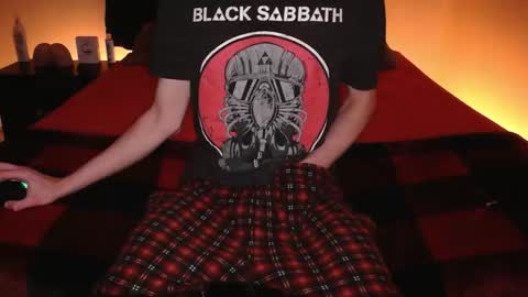 Snapshot of pussylover2182 chatting on December 2025 05:14:01 AM pussylover2182 online show from December 2025 05:14:01 AM