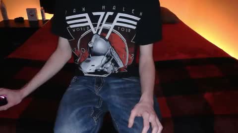 Snapshot of pussylover2182 chatting on March 2026 05:02:01 AM pussylover2182 online show from March 2026 05:02:01 AM