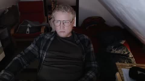 pussylovercb online show from September 2025 09:25:02 AM