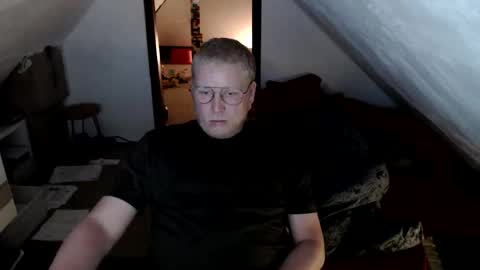 Snapshot of pussylovercb chatting on May 2026 08:39:02 PM pussylovercb online show from May 2026 08:39:02 PM