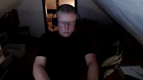 Snapshot of pussylovercb chatting on June 2026 08:34:02 PM pussylovercb online show from June 2026 08:34:02 PM