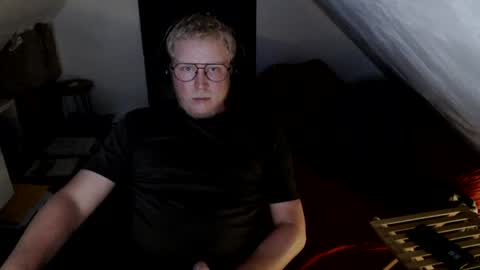 Snapshot of pussylovercb chatting on June 2026 10:00:02 PM pussylovercb online show from June 2026 10:00:02 PM
