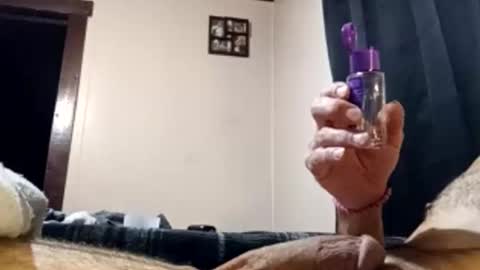 Pussyluver420 online show from October 2025 03:53:01 PM