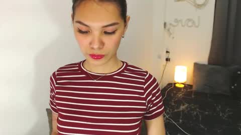 Snapshot of pussywetandwild chatting on December 2024 11:22:01 AM LHARA online show from December 2024 11:22:01 AM