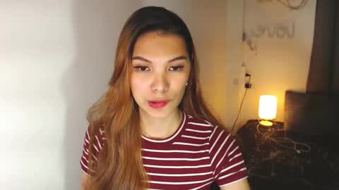 Snapshot of pussywetandwild chatting on December 2024 06:06:02 PM LHARA online show from December 2024 06:06:02 PM