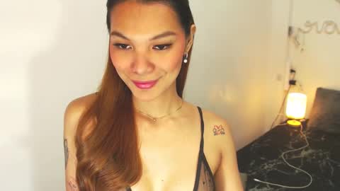 Snapshot of pussywetandwild chatting on December 2024 09:16:01 PM LHARA online show from December 2024 09:16:01 PM