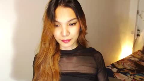 Snapshot of pussywetandwild chatting on January 2025 08:55:02 AM LHARA online show from January 2025 08:55:02 AM