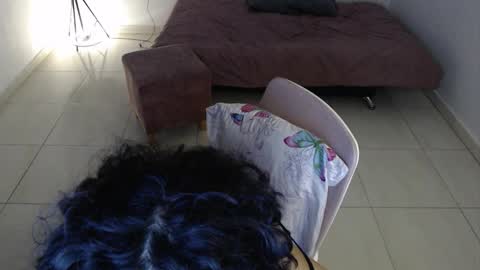 Izumi online show from November 2025 03:05:01 AM