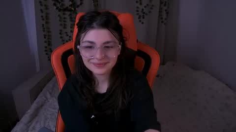 Snapshot of pyro_flerrr chatting on May 2026 04:34:01 PM Ava online show from May 2026 04:34:01 PM