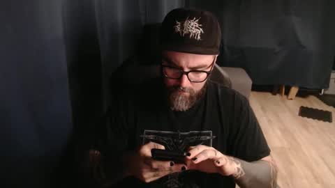 Snapshot of pyroxen chatting on October 2025 08:07:02 PM Yog Sothoth online show from October 2025 08:07:02 PM