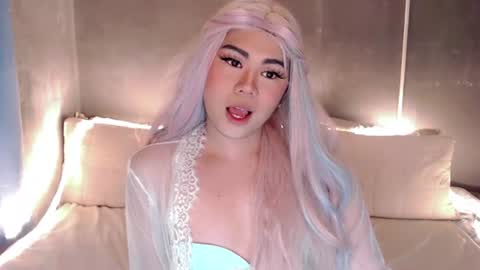 Snapshot of qt_luna18 chatting on July 2026 08:15:02 PM qt_luna18 online show from July 2026 08:15:02 PM