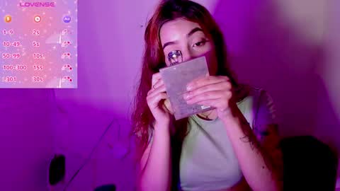 Snapshot of quee_tiana chatting on March 2026 04:05:01 AM your princess online show from March 2026 04:05:01 AM