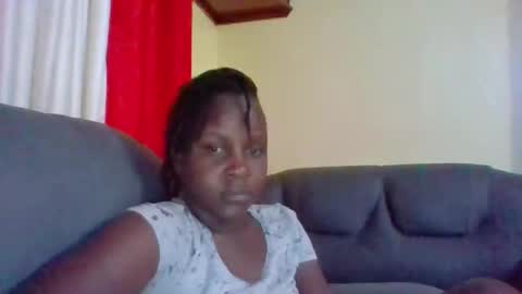 queen014 online show from November 2025 07:45:02 PM