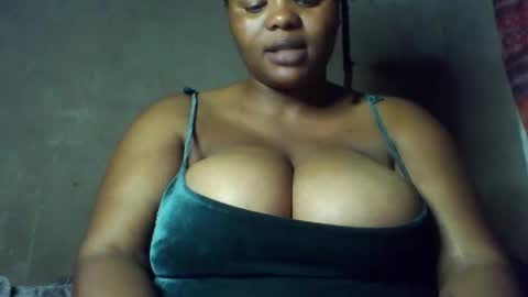 Snapshot of queen2302 chatting on April 2026 10:53:01 PM queen2302 online show from April 2026 10:53:01 PM