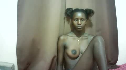 Snapshot of queen_0012 chatting on April 2026 11:11:02 PM asher online show from April 2026 11:11:02 PM