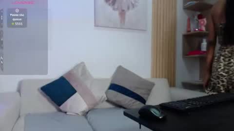 Snapshot of queen_adhara chatting on June 2026 12:22:01 PM ANTONELLA online show from June 2026 12:22:01 PM