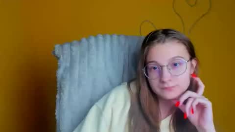 Snapshot of queen_amelie chatting on March 2026 12:22:02 PM Amelie online show from March 2026 12:22:02 PM
