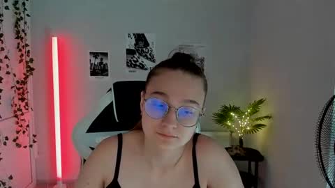 Amelie online show from July 2026 08:08:02 AM