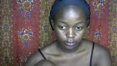 Snapshot of queen_banice chatting on September 2025 08:21:02 PM queen_banice online show from September 2025 08:21:02 PM