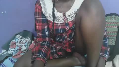 queen_berry1 online show from September 2025 12:39:01 PM