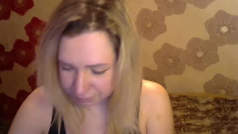 Snapshot of queen_daenerys chatting on December 2024 09:26:01 PM Queen Daenerys online show from December 2024 09:26:01 PM