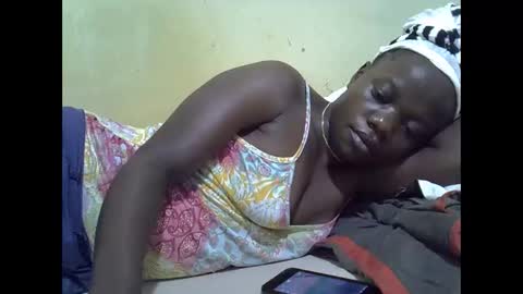 Snapshot of queen_darling3 chatting on September 2025 10:10:02 PM Gentrix online show from September 2025 10:10:02 PM
