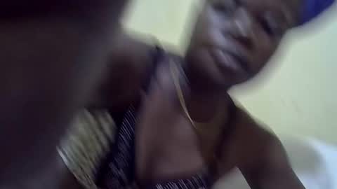 Snapshot of queen_darling3 chatting on September 2025 03:44:01 AM Gentrix online show from September 2025 03:44:01 AM