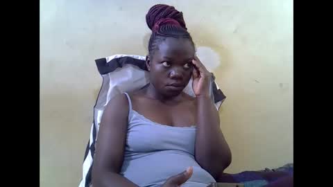 Snapshot of queen_darling3 chatting on October 2025 07:33:01 AM Gentrix online show from October 2025 07:33:01 AM