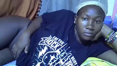 Snapshot of queen_jazmine chatting on March 2026 03:01:01 AM queen_jazmine online show from March 2026 03:01:01 AM