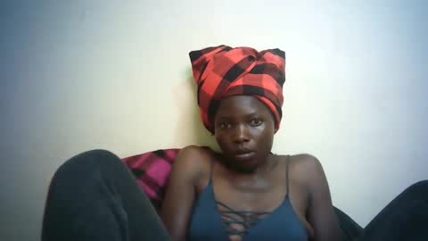 Snapshot of queen_joan chatting on February 2025 12:33:01 PM queen_joan online show from February 2025 12:33:01 PM