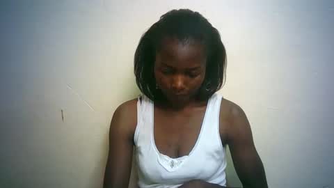 Snapshot of queen_joan chatting on February 2025 12:52:02 PM queen_joan online show from February 2025 12:52:02 PM