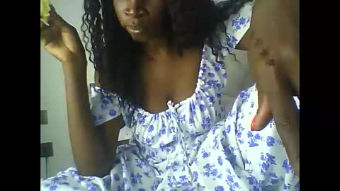 queen_kai online show from April 2026 09:13:01 AM